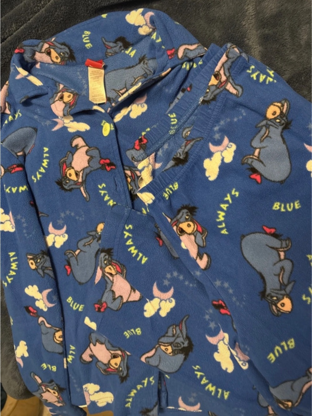 Women’s Disney Eeyore Fleece Pajama Set